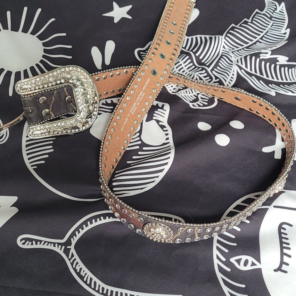 Med Blazin Roxx Studded Belt